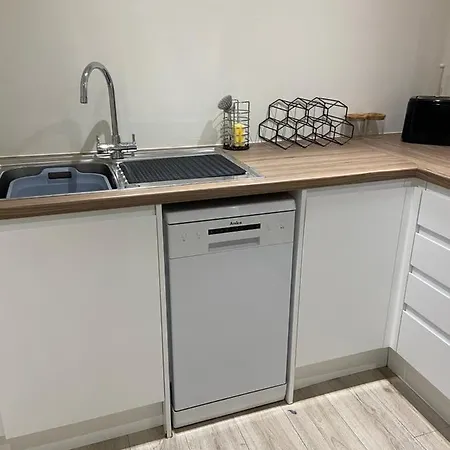 From Cosy 2 Bed Appartement